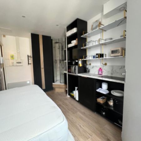 Batignolles, Montmartre Chambre 12M2 , Metro 13 Et 14 Paris Eksteriør bilde